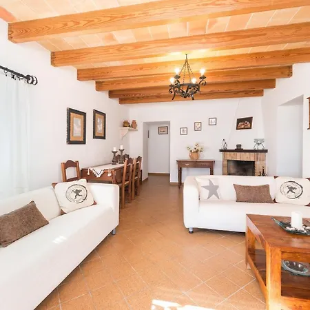 Horreo Villa *